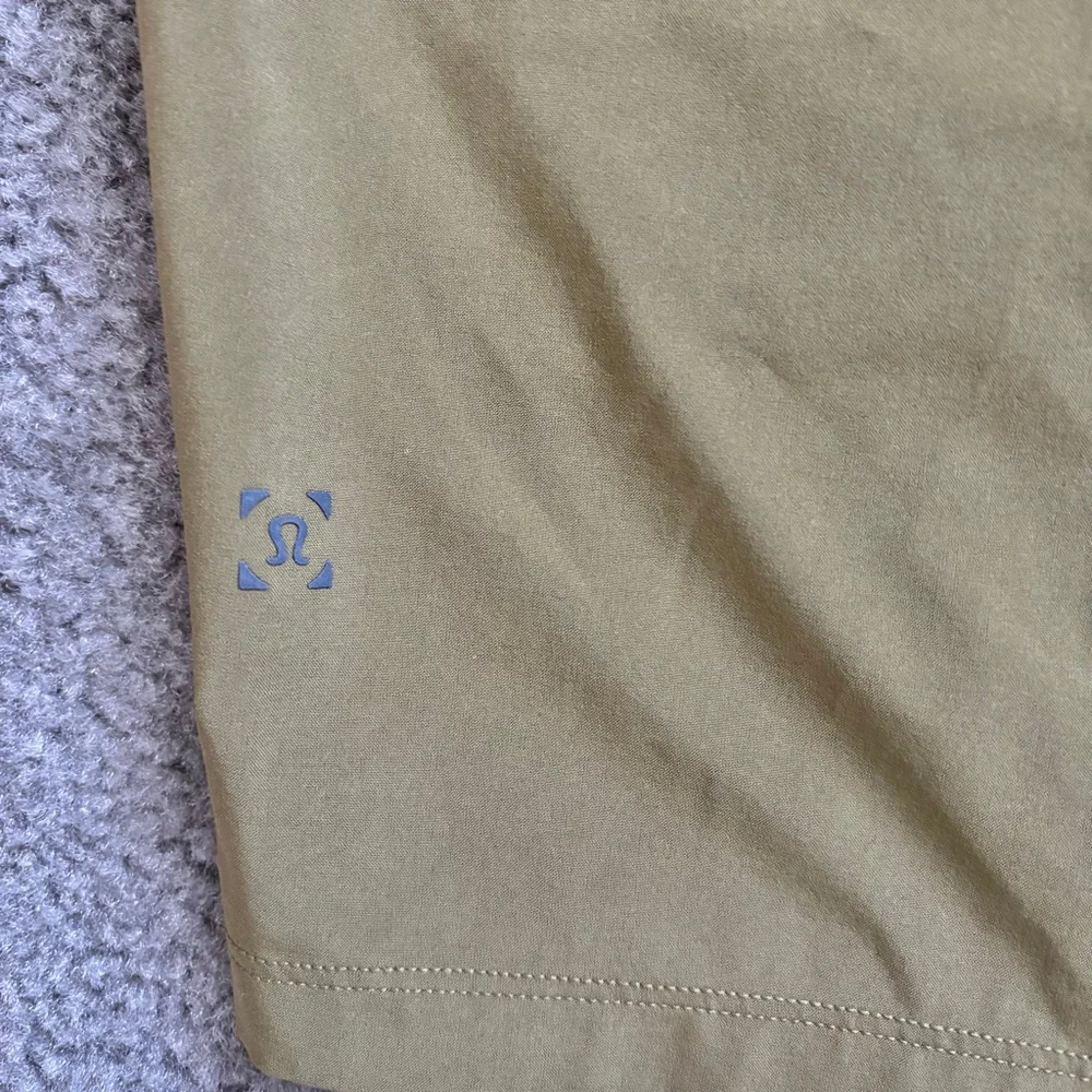 Lululemon T.H.E. Short 9